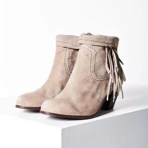 SAM EDELMAN Louie Beige Fringe Booties Suede 6.5 Heel Western Boots